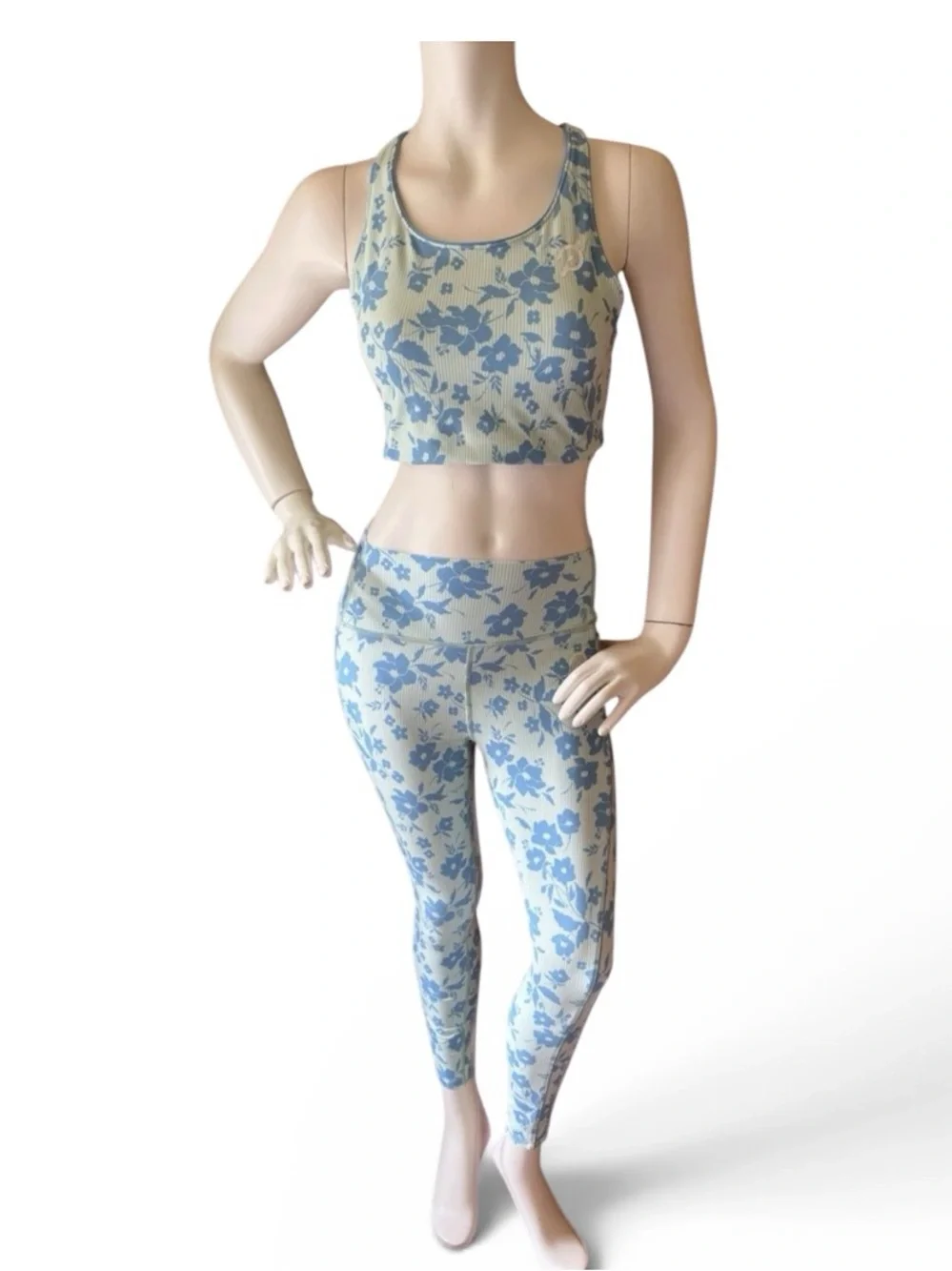 Peloton Blue Floral on Cream/Green Striped Women's Sports Bra & Leggings Set, M